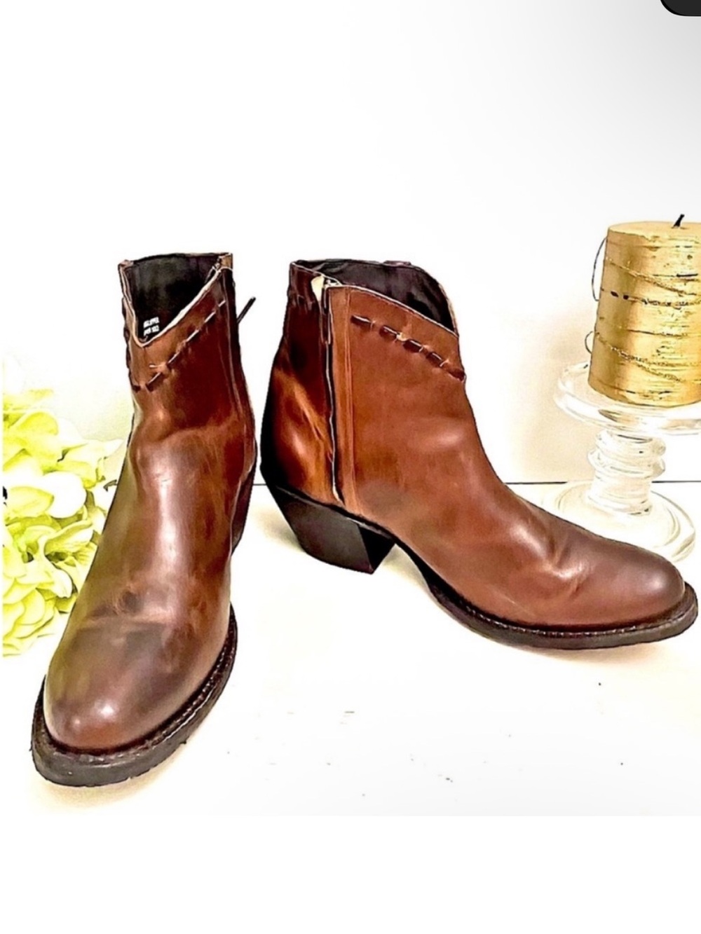 Tony Lama Anahi Buckstitch Brown Leather Western Ankle Booties Size 8.5